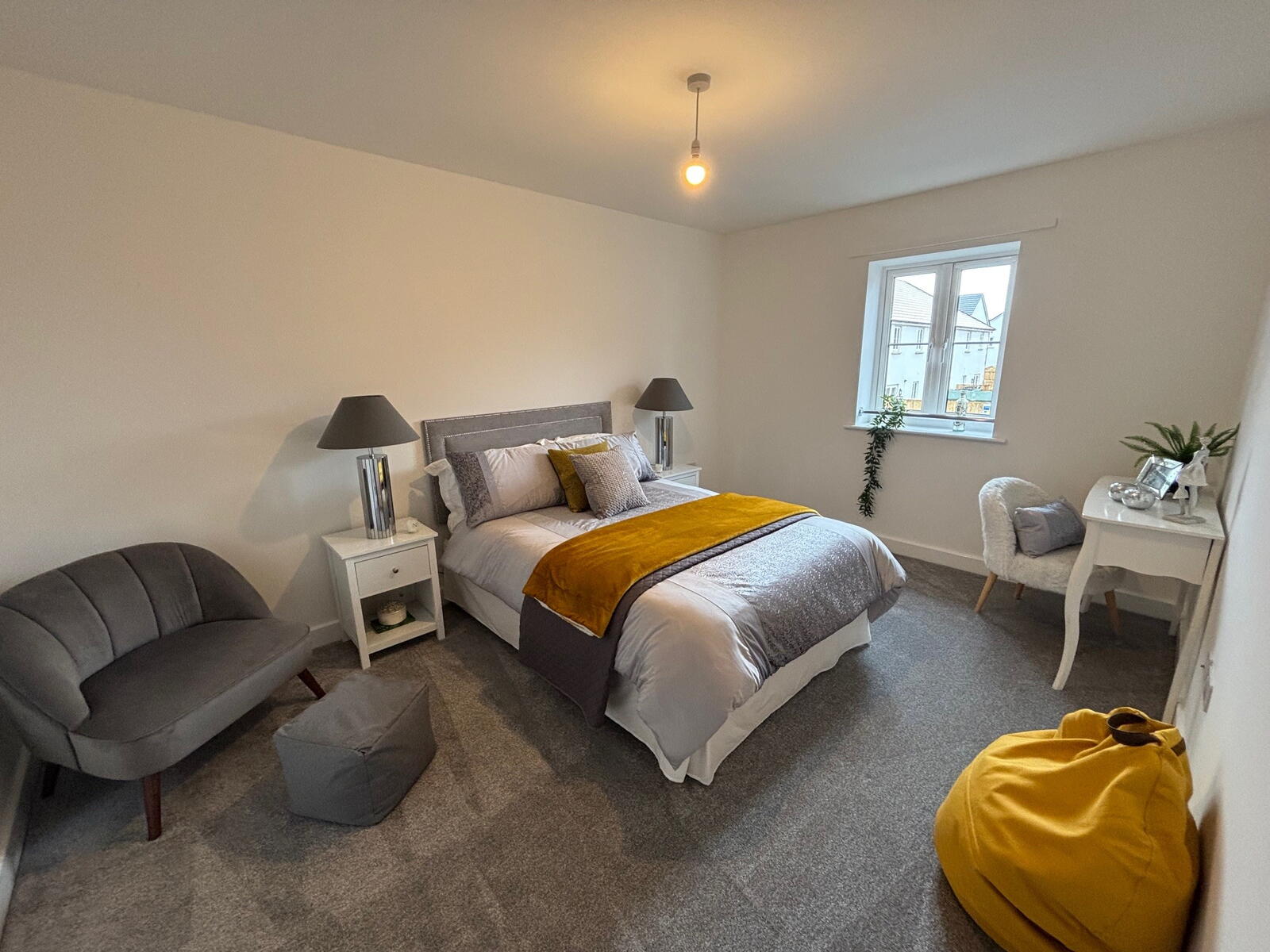 Plot 90 bedroom 1