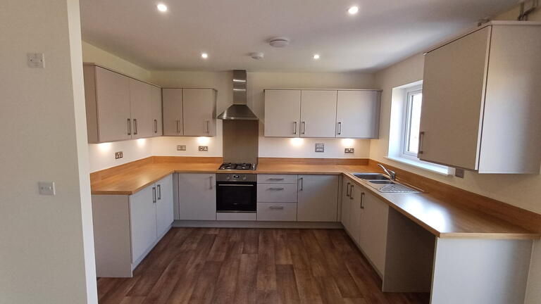 96 Kitchen
