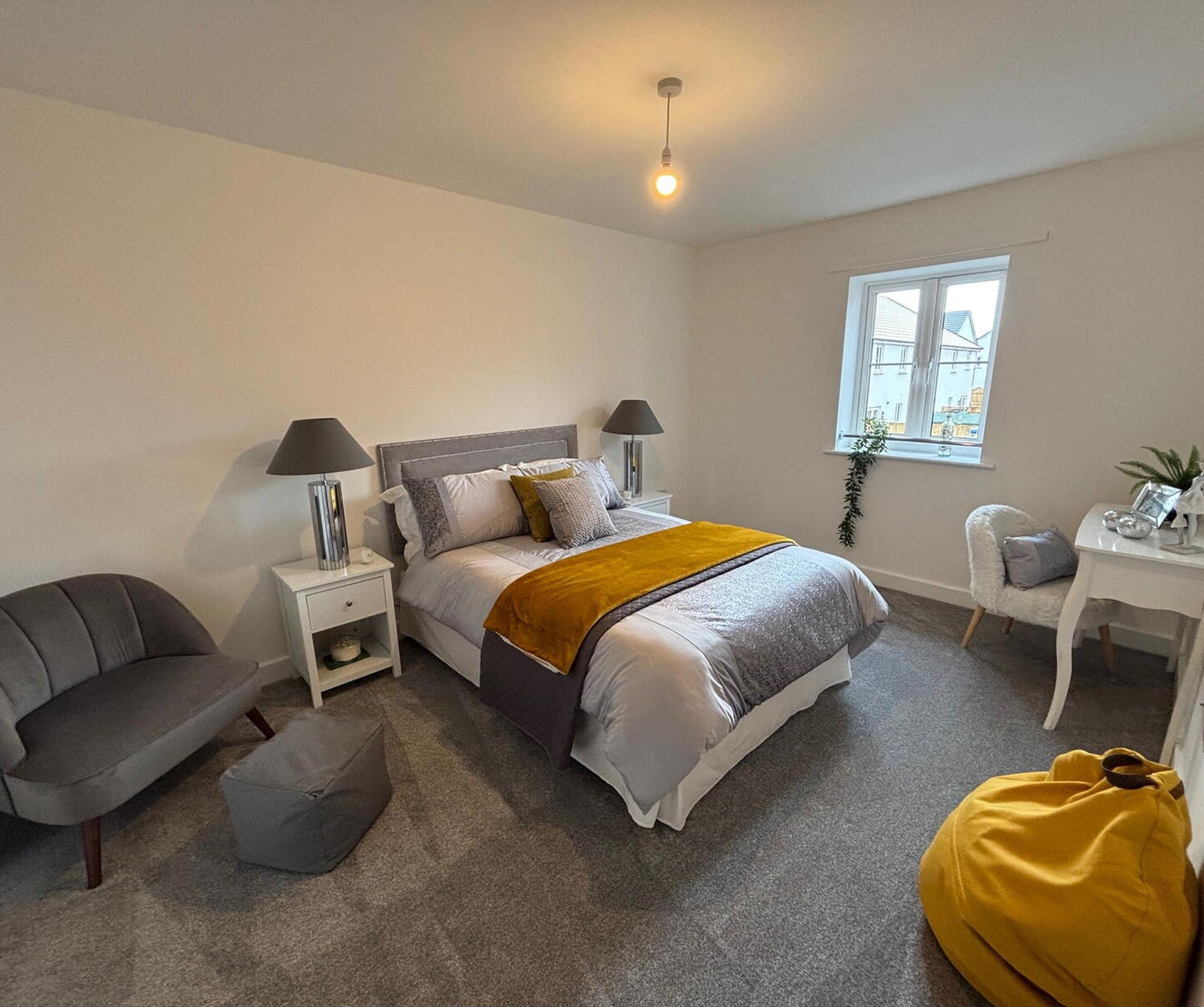 Plot 90 bedroom 1